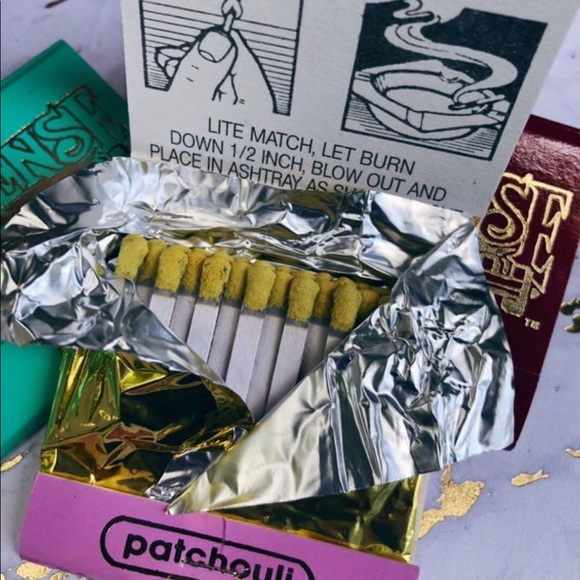 FIVE Incense Match Books - Picture 3 of 6